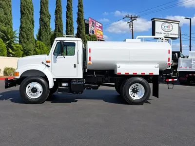 Used 1993 INTERNATIONAL 4900 Dump trucks California US | Lillo Machinery #1542398