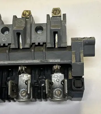 Used ALLEN-BRADLEY 40021-567-02 Miscellaneous Equipment (Electrical & Power) Ohio US | Surplus Asset Holdings #1210252