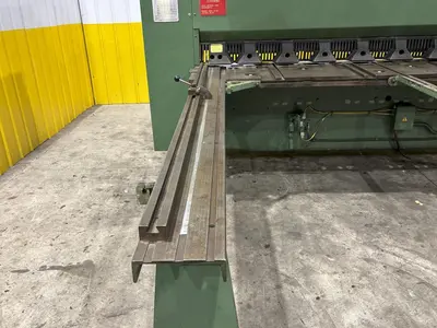 10' X 3/8" CINCINNATI MODEL #375X10 HYDRAULIC SHEAR: STOCK #22818
