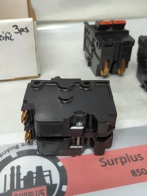 Used FEDERAL PACIFIC NA215 Circuit Breakers | Surplus Asset Holdings #1189380
