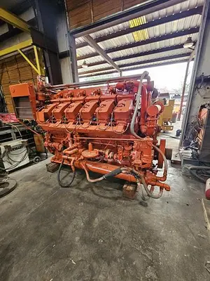 USED 1992 WAUKESHA 7042GSI GAS COMPRESSOR ENGINE