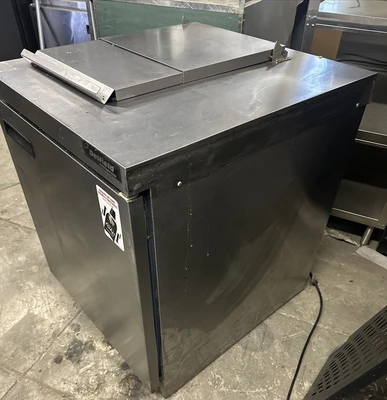 174-0112 Delfield 27” Worktop Self Contained Cooler