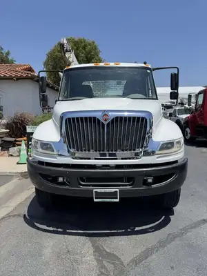 Used 2016 INTERNATIONAL 4300 Box trucks California US | Commerce Truck Equipment Sales #1548308