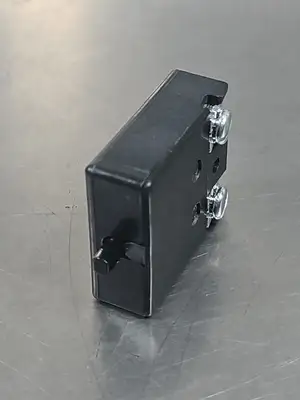 Allen Bradley 595-A02/A Auxiliary Contact Loc5E1/3