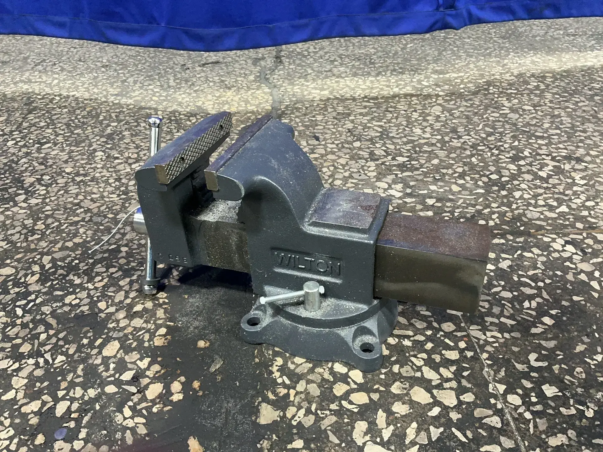 Used WILTON _UNKNOWN_ Tooling & Accessories (Other) Ohio US | HGR 24 #1260890