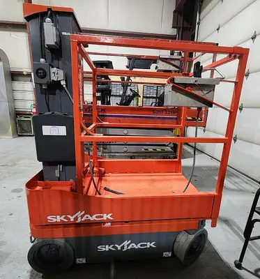 USED SKYJACK SJ12
