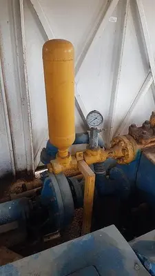 USED NATIONAL JWS-300L 4X5 TRIPLEX WELL SERVICING REVERSING MUD PUMP PACKAGE