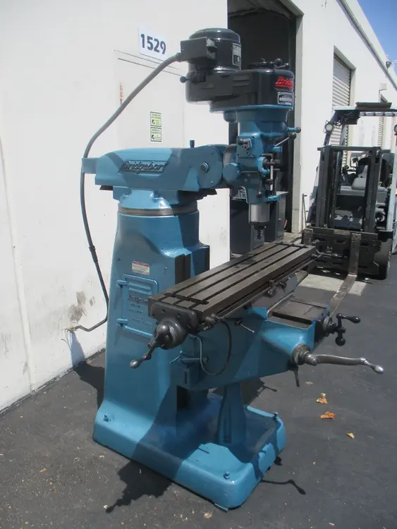 Used BRIDGEPORT SERIES-I Vertical Mills California US | TNT Industrial #397681