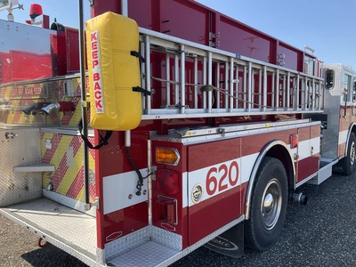 Used 1995 PIERCE SABER Fire Trucks Michigan US | Miedema Asset Management Group #1308087