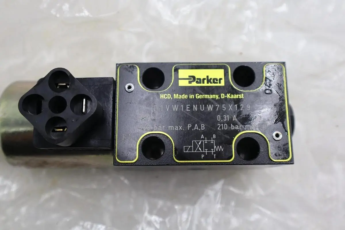 IN BOX PARKER VALVE 1VW1ENUW75X129 98 V 0.31 A #L-598