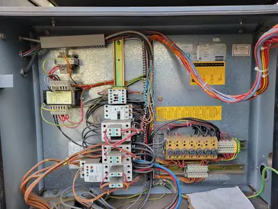 USED 1998 ATLAS COPCO GA 37