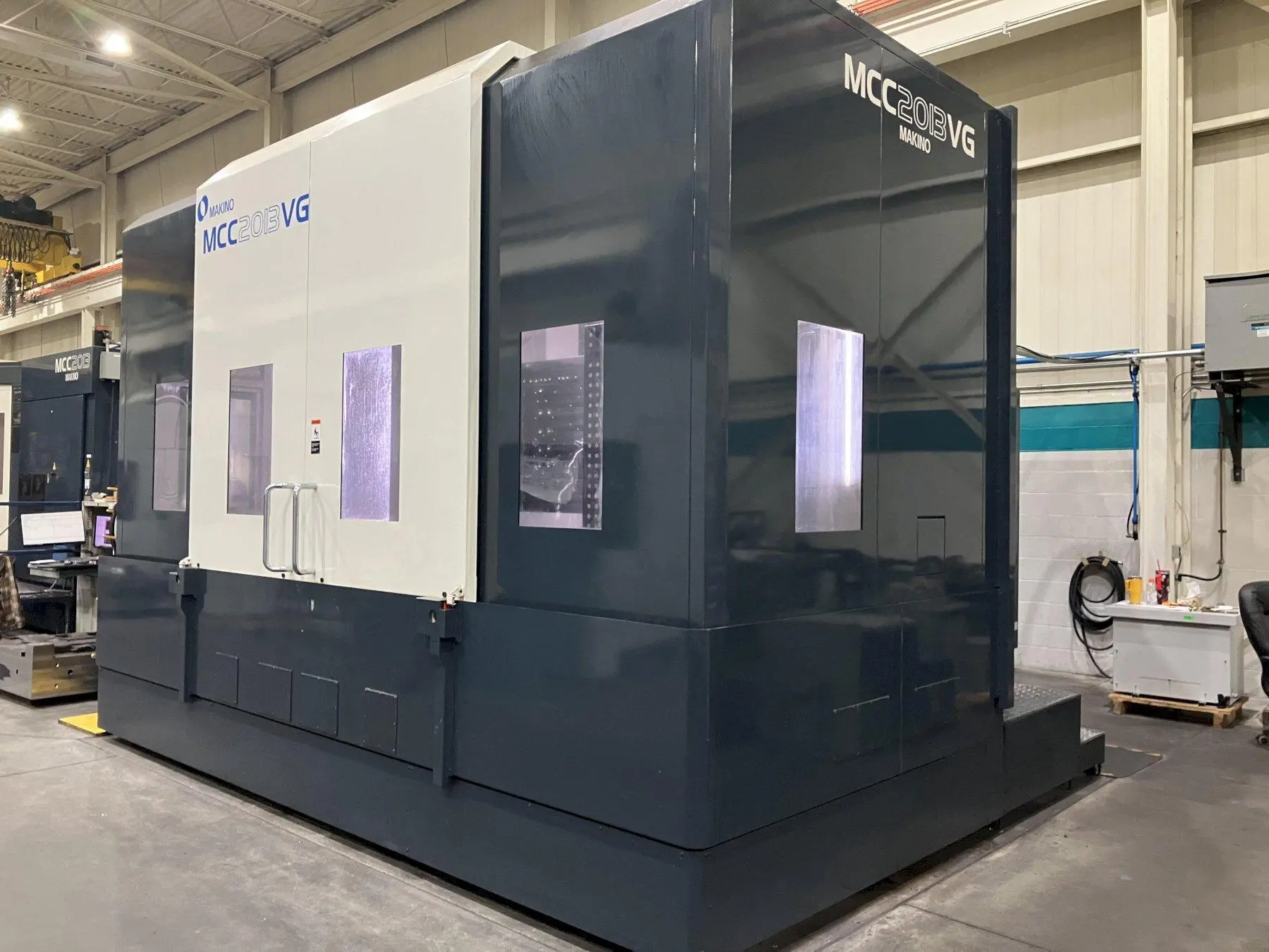 Makino MCC2013-VG multi Axis machining center