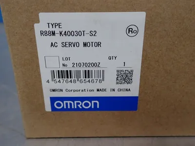 NEW OMRON R88MK40030TS2