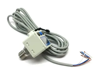 New | in-Stock SMC Digital Vacuum Pressure Switch Pressure Switches Michigan US | Maverick Industrial Sales #1470241