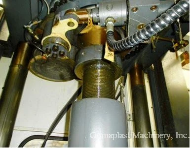 250 Ton/1000 cc Desma Injection Press, Item # 1761