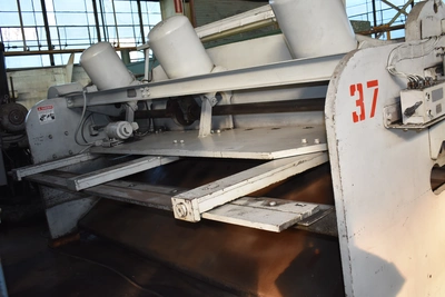CINCINNATI-INC 1812 Power Squaring Shears | Mohawk Machinery (4)