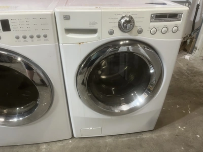 Used LG WASHER AND LG TROMM GAS DRYER FRONT LOAD Washers Michigan US | Miedema Asset Management Group #1344922