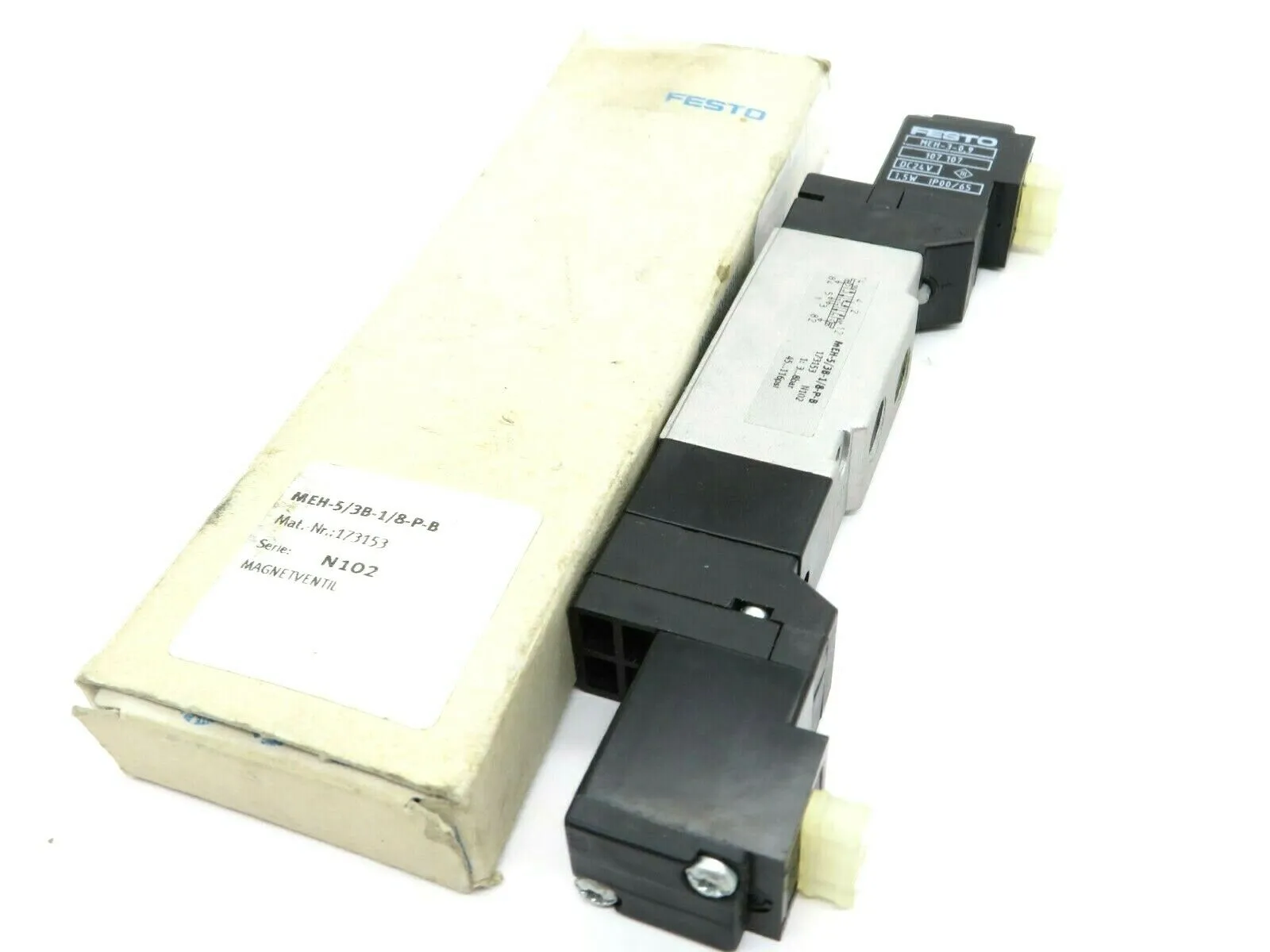 NEW FESTO MEH-5/3B-1/8-P-B SOLENOID VALVE MEH53B18PB