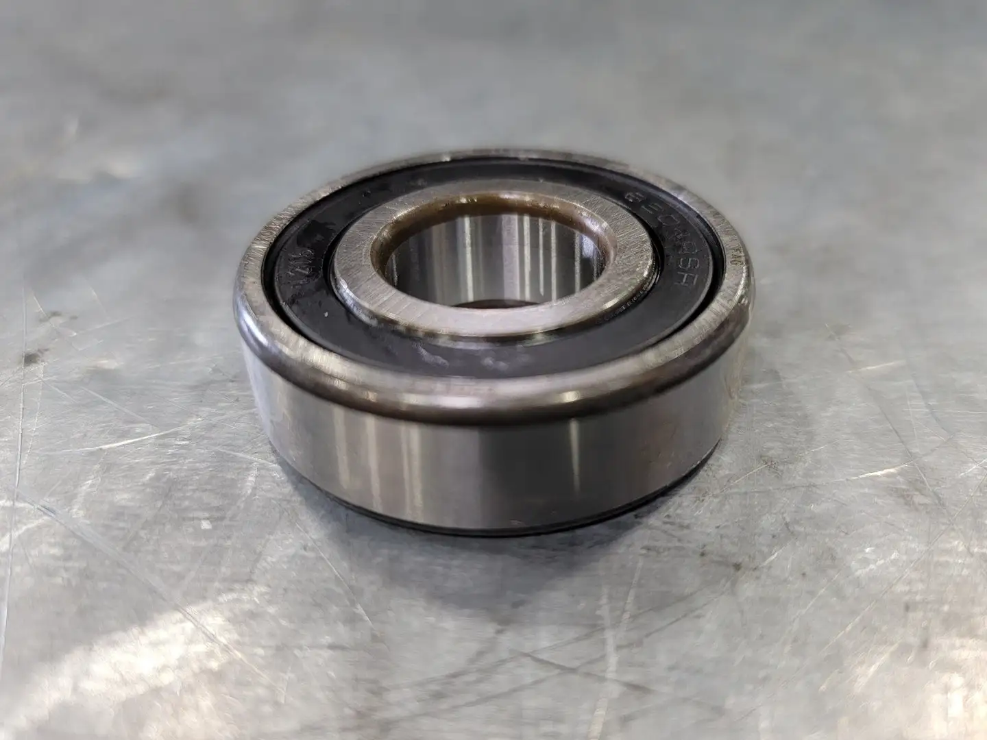 Deep Groove Ball Bearing No. 6204RSR