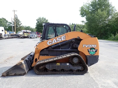 Used 2019 CASE TV370 Compact Track Loaders Massachusetts US | Brookside Equipment Sales #1422190