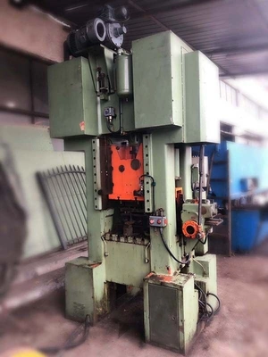 BALCONI Fineblanking Press, very clean, working press, visible under power