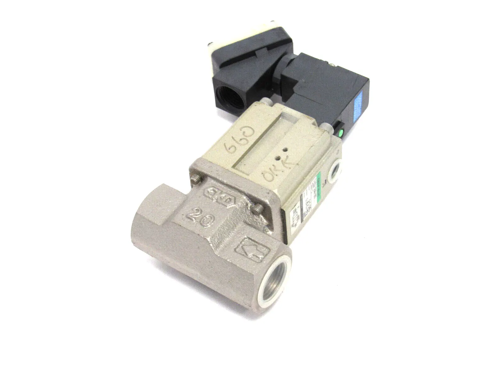 NEW CKD CVS2-20A-05-03T-1 SOLENOID VALVE CVS220A0503T1