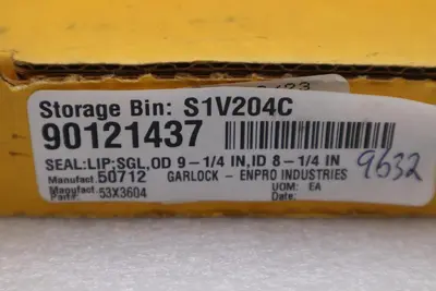 NEW GARLOCK 21086-3604 / 210863604 8-1/4X9.250X5/8 STOCK 3769A