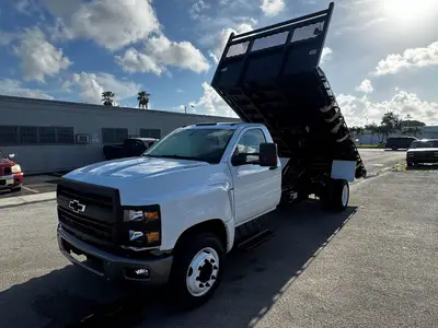 Used 2021 CHEVROLET SILVERADO 5500HD Dump trucks Florida US | Truck and Van Outlet #1509242