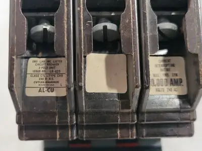 USED CUTLER-HAMMER CHB315