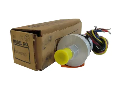 NEW CUSTOM CONTROL SENSORS 611GM8003 PRESSURE SWITCH 1000psig