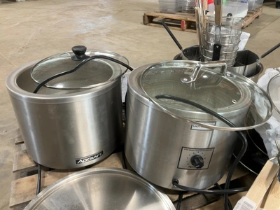 Used MIXED LOT OF MISCELLANEOUS STAINLESS STEEL RESTAURANT EQUIPMENT Restaurant Equipment (Miscellaneous) Michigan US | Miedema Asset Management Group #1761520