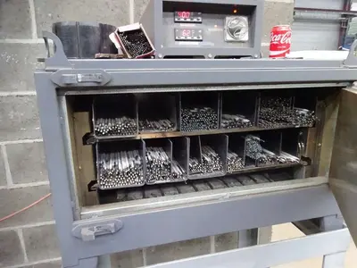 USED FBI FM DRYING OVEN FOR WELDING STICKS