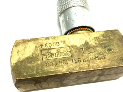 USED PARKER COLORFLOW BRASS IN-LINE FLOW CONTROL VALVE 2000PSI
