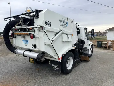 Used 2009 INTERNATIONAL 4000 Street Sweeper North Carolina US | Levan Equipment #1546313