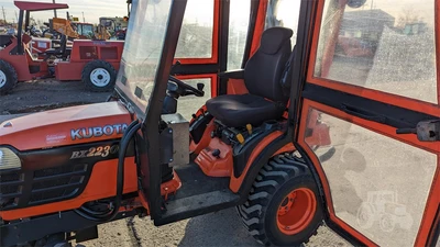 USED 2003 KUBOTA BX2230