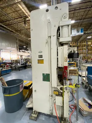 Used CINCINATI 90 AF X 8 FT Press Brakes MX | Aucto #1310711