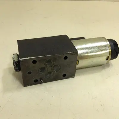 USED VICKERS DG4V3S7AMUHL760EN490