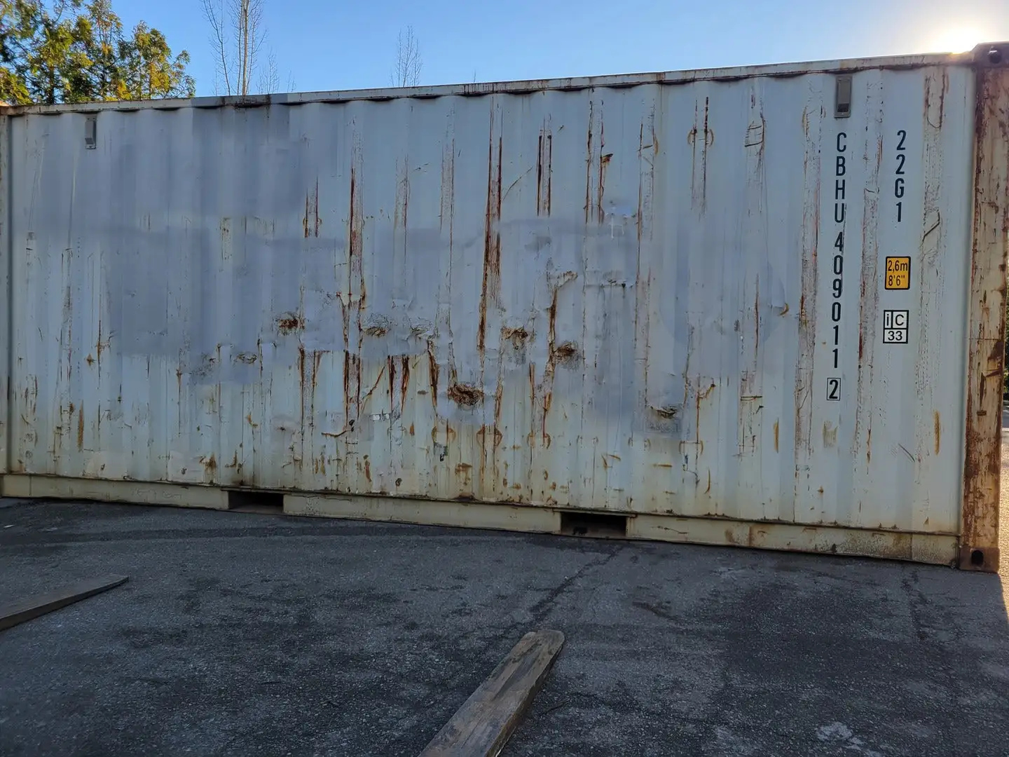 20 ft Standard Shipping Container - CBHU4090112
