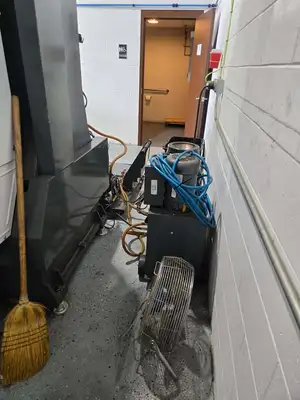 2013 HAAS VF-5 Vertical Machining Centers | Toolquip, Inc. (7)