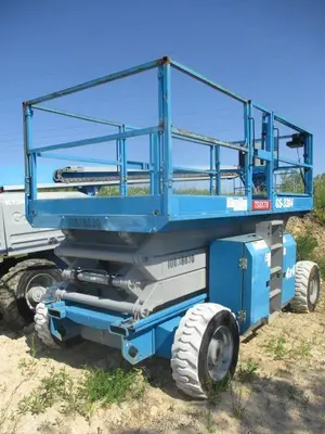 Used 2011 Genie GS3384RT Scissor Lifters New York US | United Lift #1445640