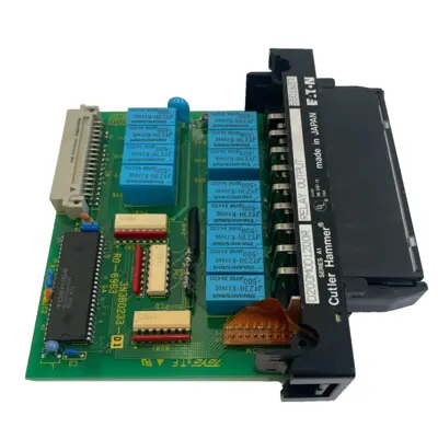 NEW CUTLER HAMMER D200MOD1200R OUTPUT MODULE RELAY 24VDC