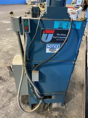 USED THE UNION TOOL CORP UNION ROTARY PRESS #15, 50
