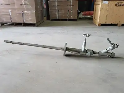 Valve/Injector Assembly