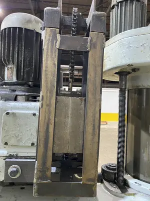 USED DARBERT 3676
