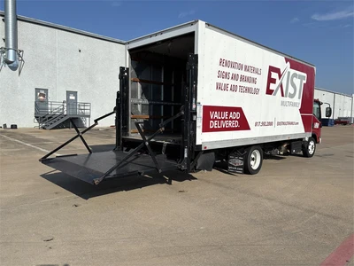 Used 2018 ISUZU VAN BODY TRUCK - DIESEL (2018) Box trucks Texas US | MachineryMax #1488266
