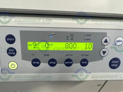 USED EPPENDORF 5810R REFRIGERATED CENTRIFUGE W/ EPPENDORF A-4-62 ROTOR 4000 RPM