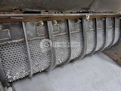 USED 1995 CHALLENGER 52" X 50" SINGLE SHAFT