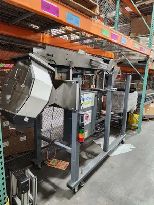 USED 1900 PACKAGING & FULFILLMENT LINE