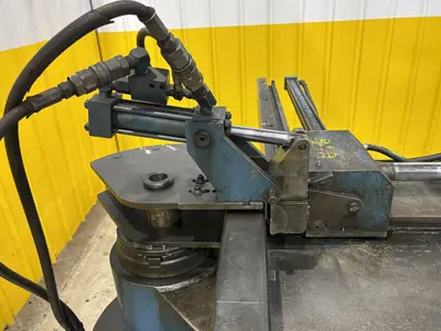 USED WALLACE 1002
