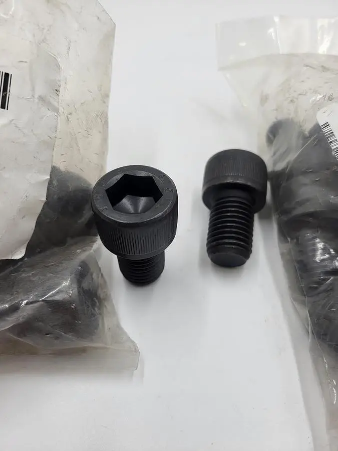 New | in-Stock BOLT M20X30 BLK OXIDE 912 - 12.9 FT SOCKET HEAD BOLT **NEW** Bolts | ND Industrial Surplus #1215756